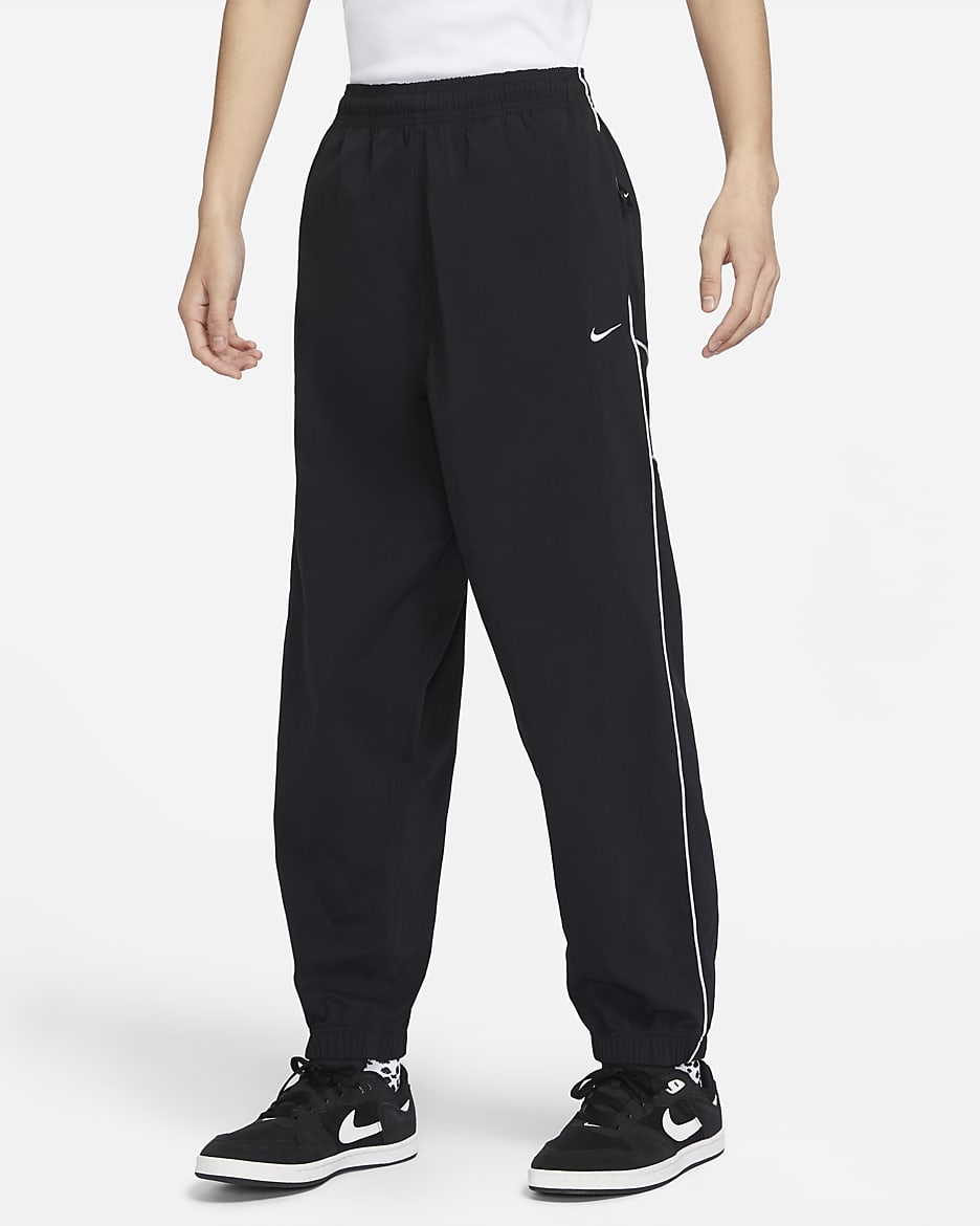 Black nike tracksuit bottoms online